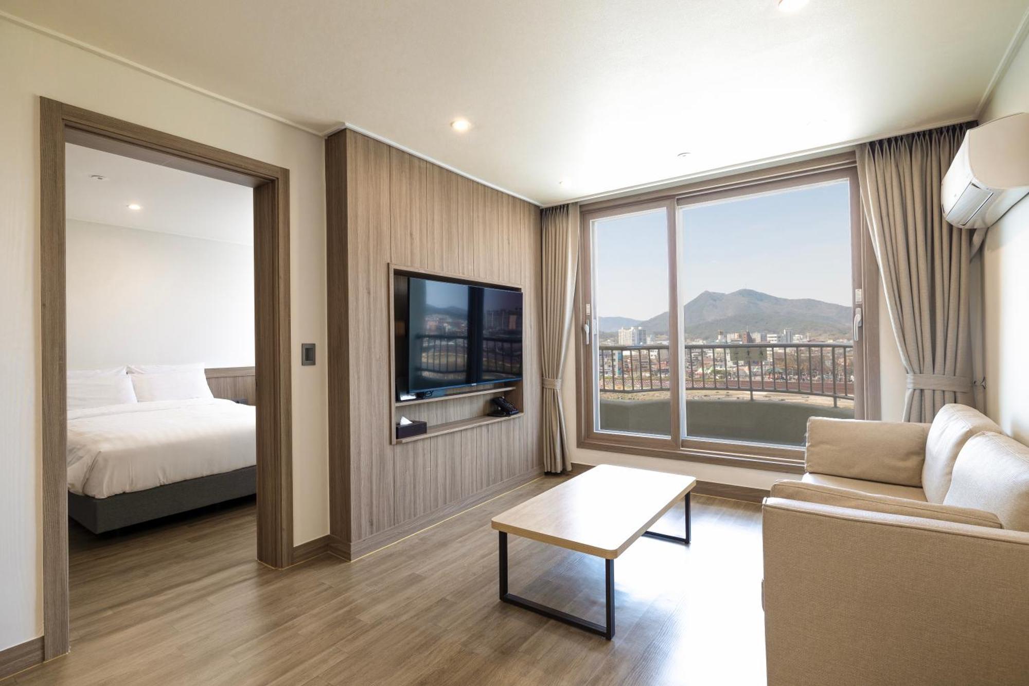 Kensingtonresort Jirisannamwon Екстериор снимка